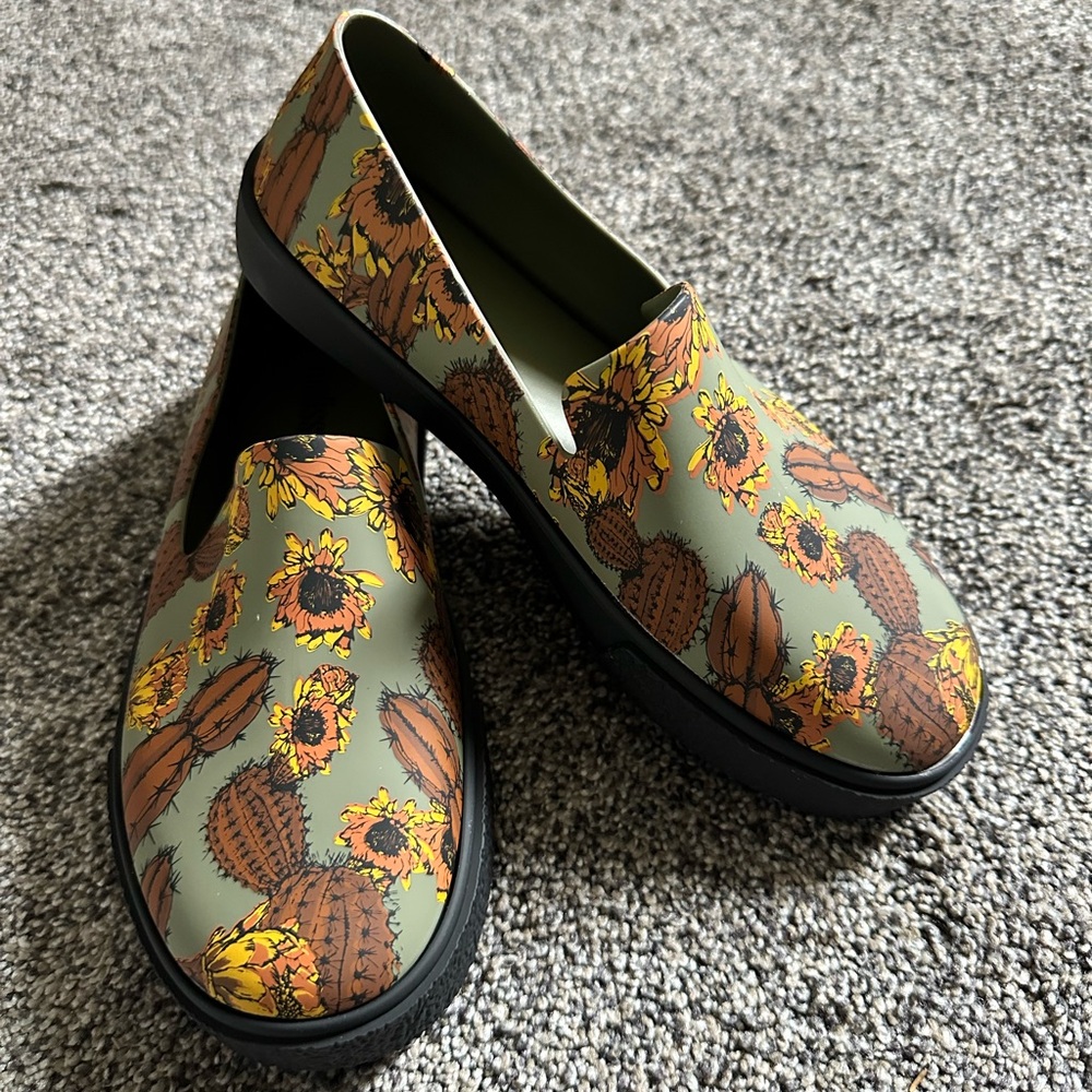 Melissa Ground Iii Shoes Color Brown/Green Cactus Women’s 5 New In Box